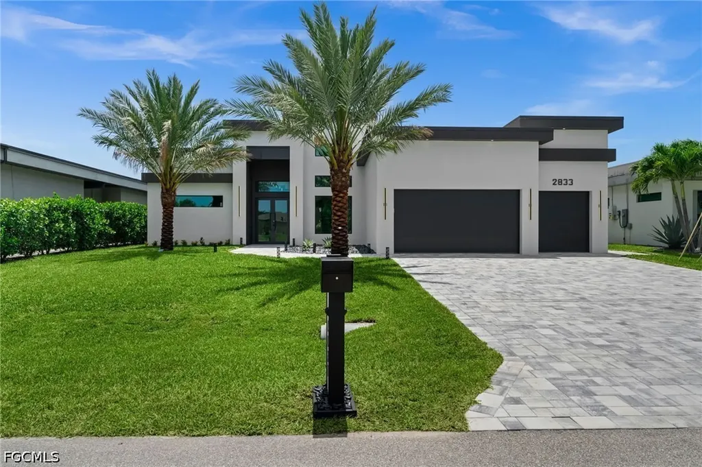 2833 SW 17th Place Cape Coral FL 33914