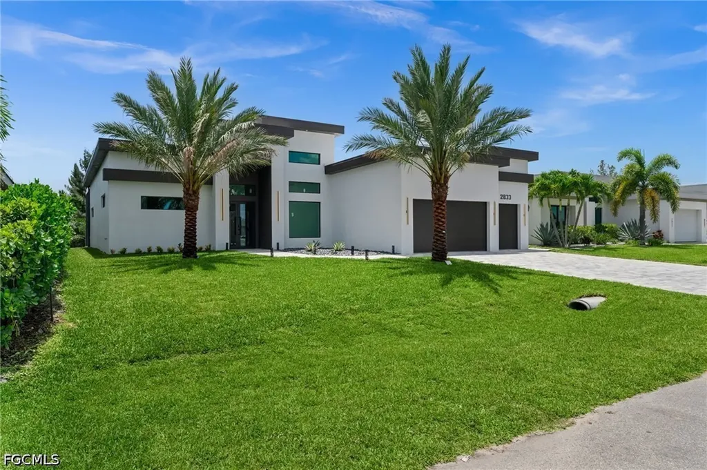 2833 SW 17th Place Cape Coral FL 33914