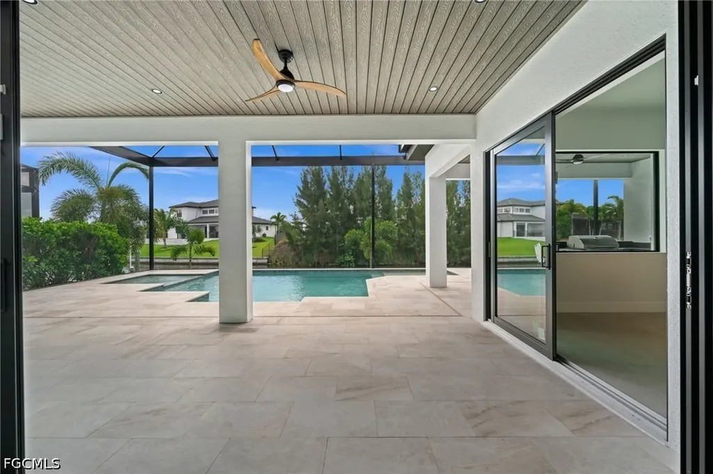 2833 SW 17th Place Cape Coral FL 33914