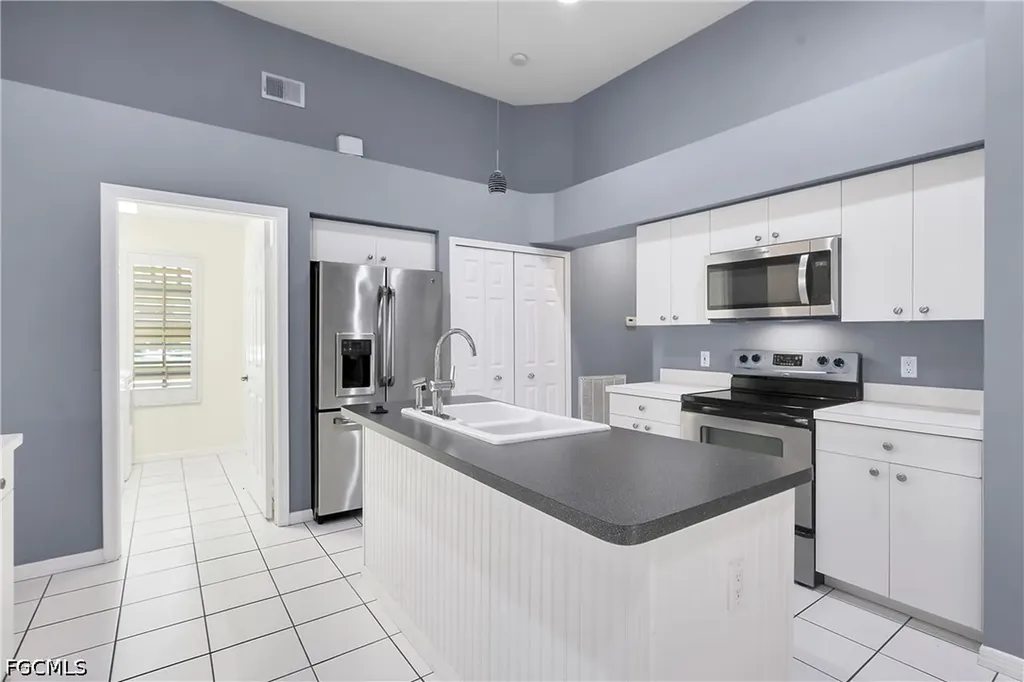 22203 Seashore Circle Estero FL 33928