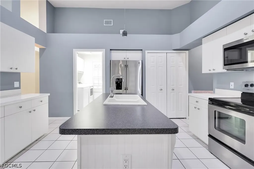 22203 Seashore Circle Estero FL 33928