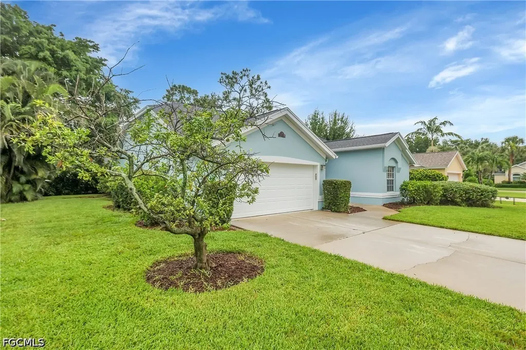 22203 Seashore Circle Estero FL 33928
