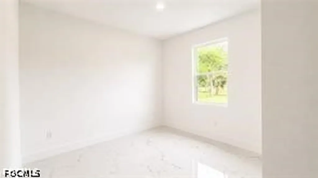 156 Carousel Avenue Labelle FL 33935