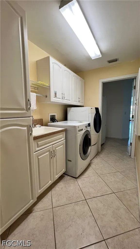 2712 5th Street W Lehigh Acres FL 33971