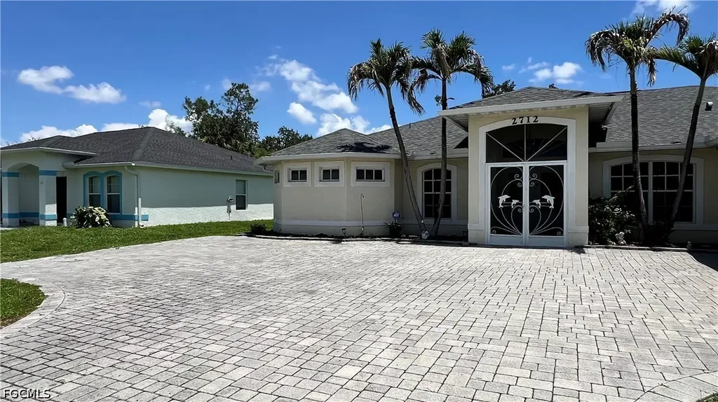 2712 5th Street W Lehigh Acres FL 33971