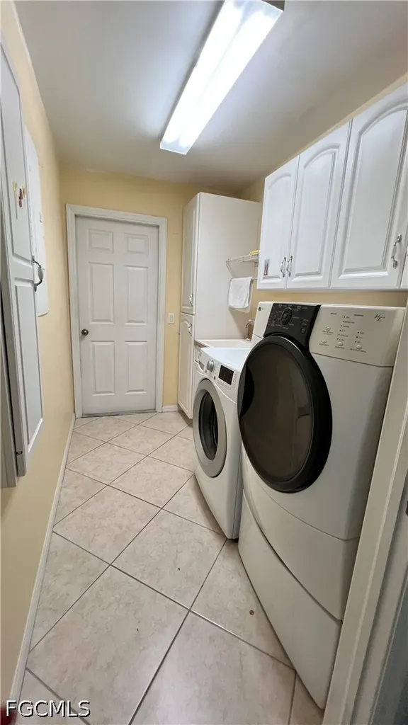 2712 5th Street W Lehigh Acres FL 33971