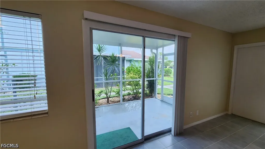 3277 Royal Canadian Trace Fort Myers FL 33907