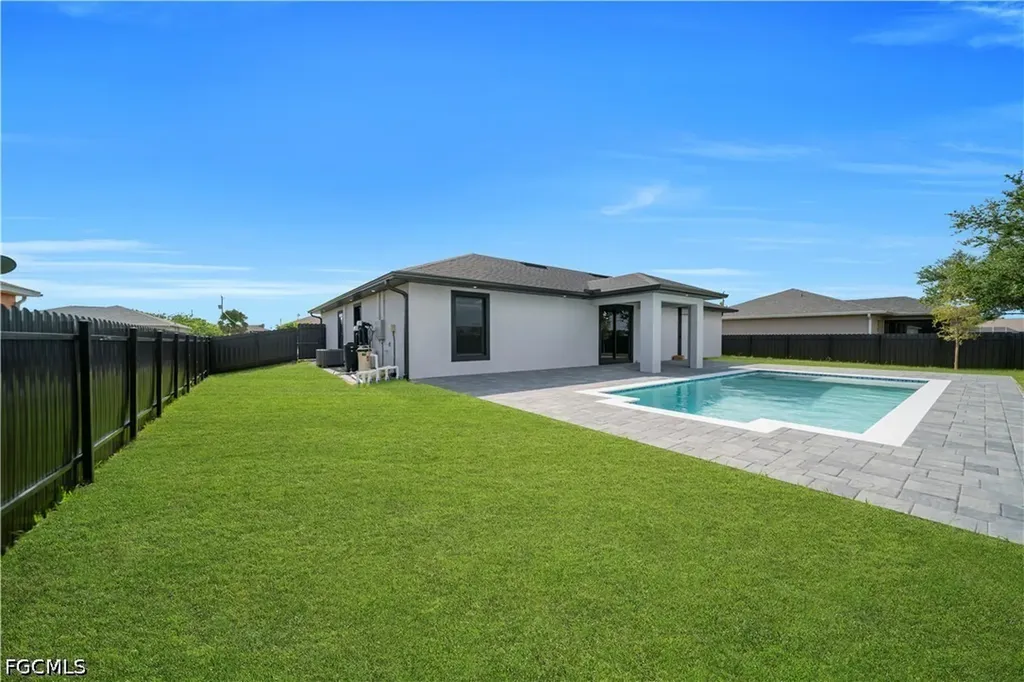 2623 NE 20th Avenue Cape Coral FL 33909