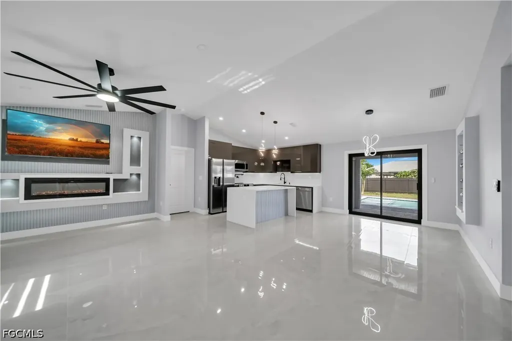 2623 NE 20th Avenue Cape Coral FL 33909