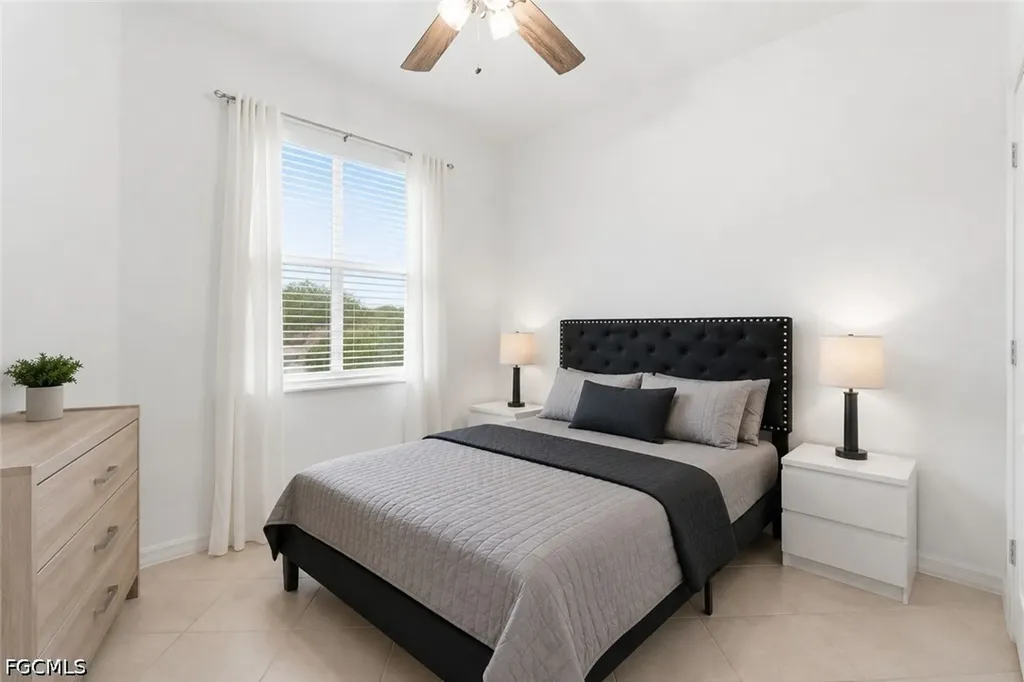 1648 Alameda Drive Naples FL 34120