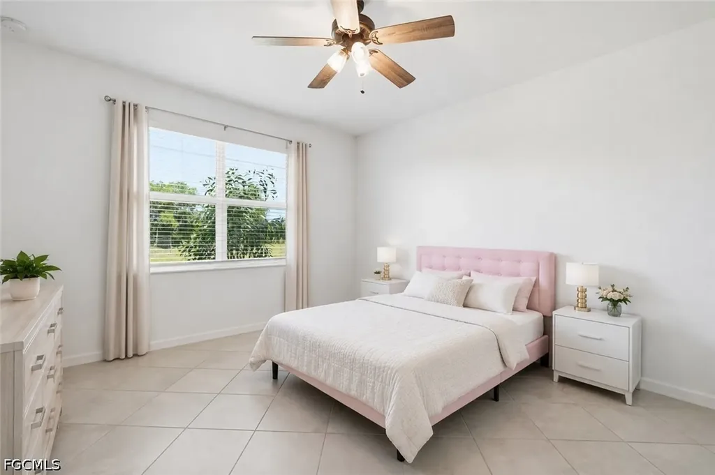 1648 Alameda Drive Naples FL 34120