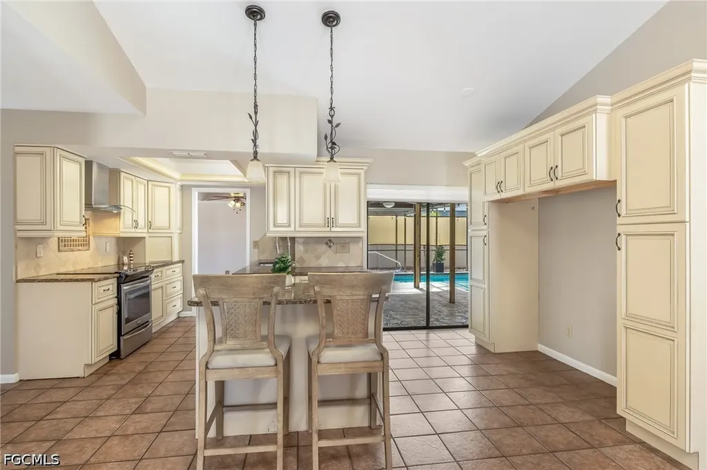 9166 King Road E Fort Myers FL 33967