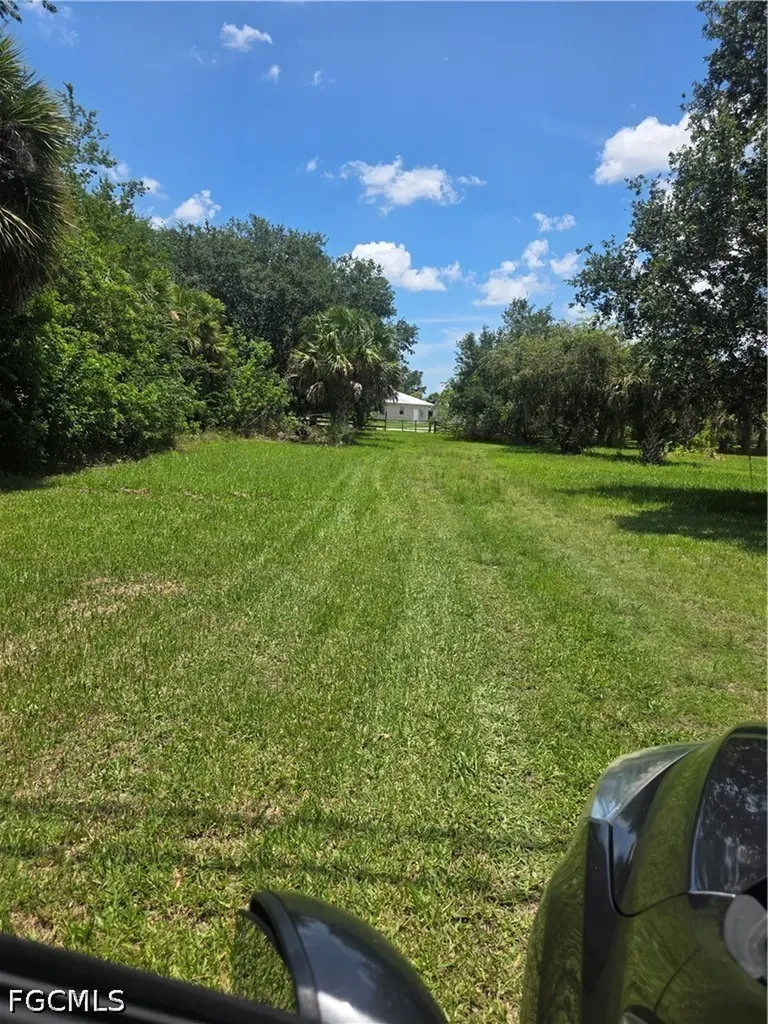Jerdik Drive NE Moore Haven FL 33471