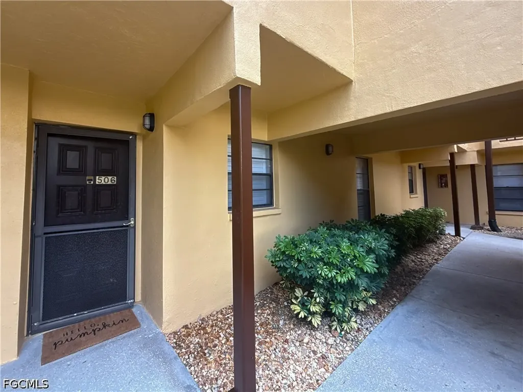 6136 Whiskey Creek Drive Fort Myers FL 33919