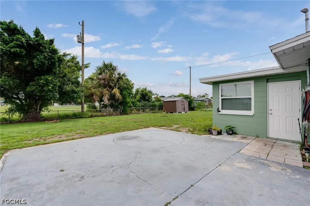 102 Oleander Road Lehigh Acres FL 33936