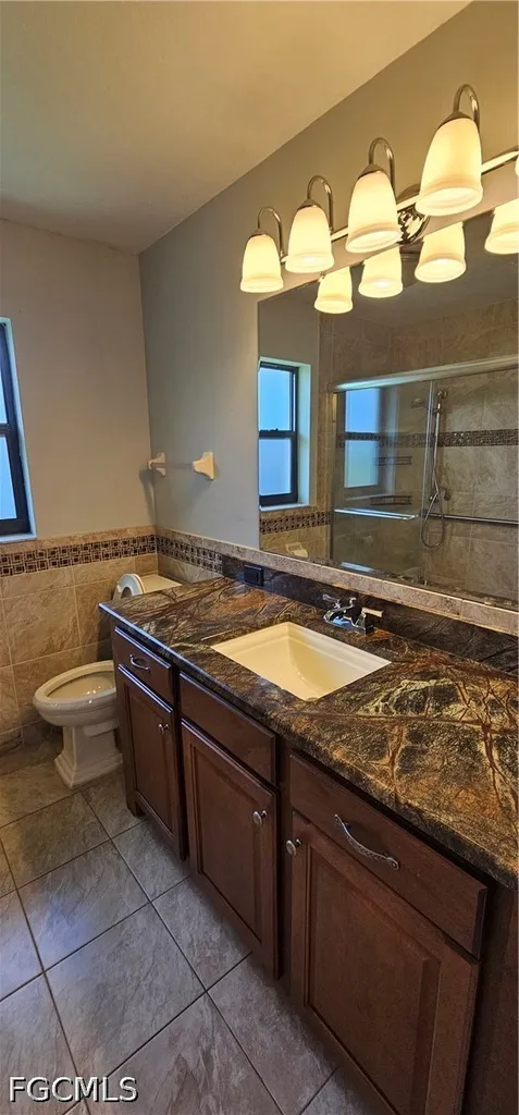 601 SE 35th Terrace Cape Coral FL 33904