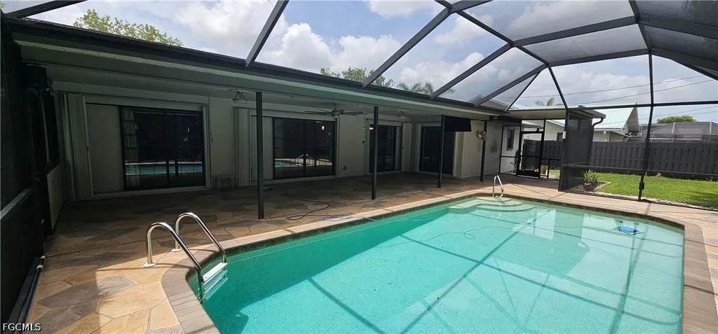601 SE 35th Terrace Cape Coral FL 33904