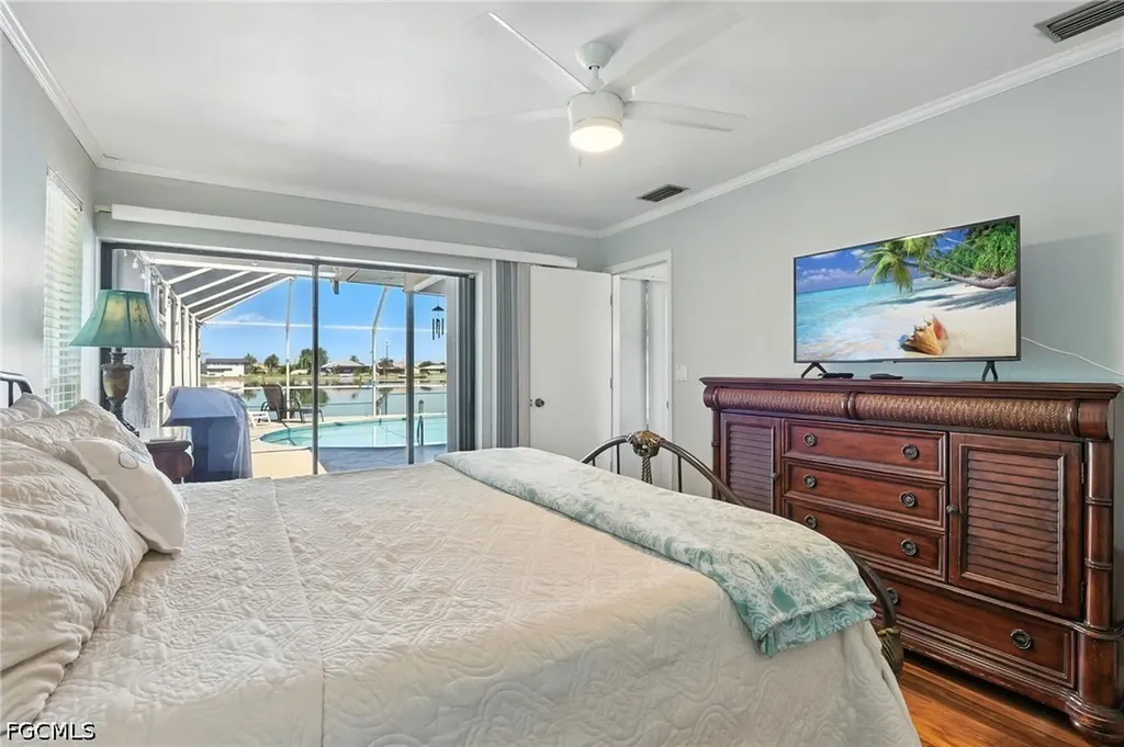 28 SE 12th Avenue Cape Coral FL 33990