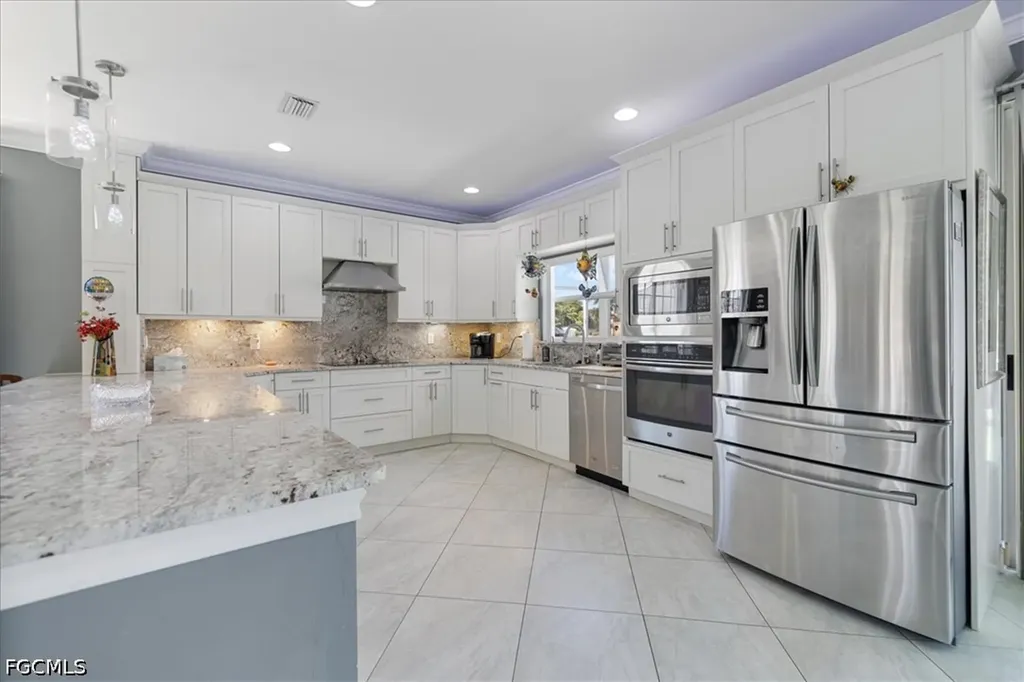 13870 Silver Lake Court Fort Myers FL 33912