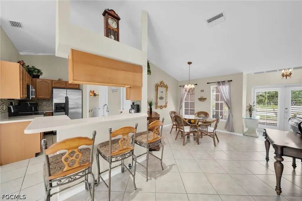 3505 Surfside Boulevard Cape Coral FL 33914