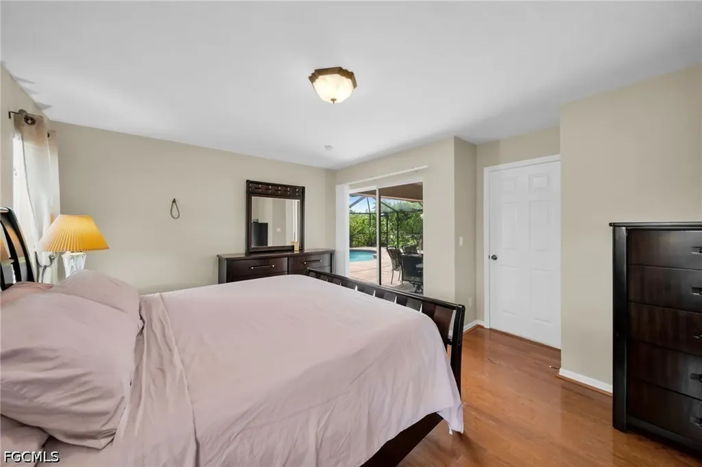 3505 Surfside Boulevard Cape Coral FL 33914