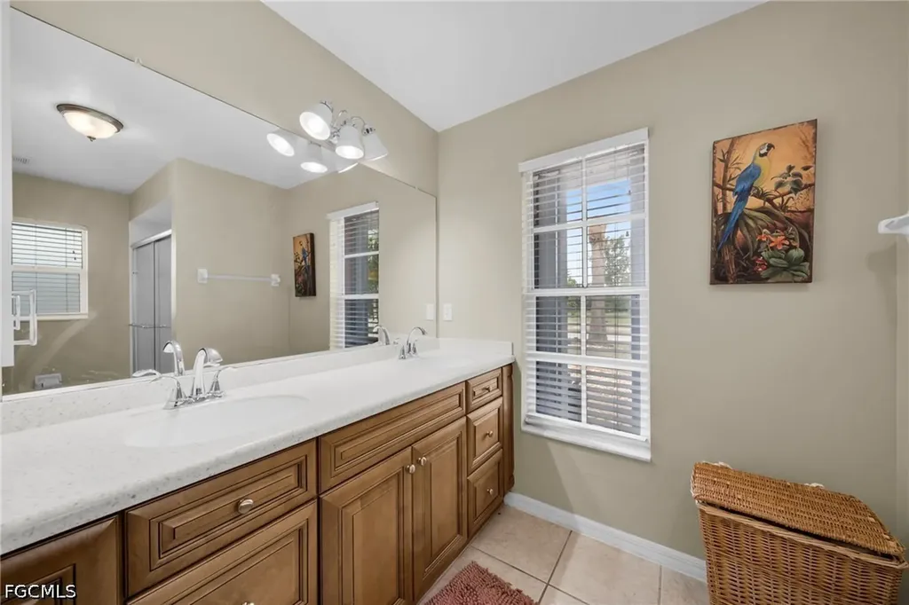 3505 Surfside Boulevard Cape Coral FL 33914