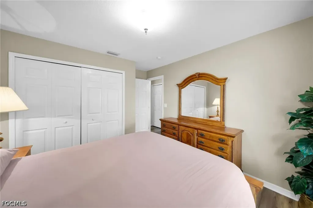 3505 Surfside Boulevard Cape Coral FL 33914