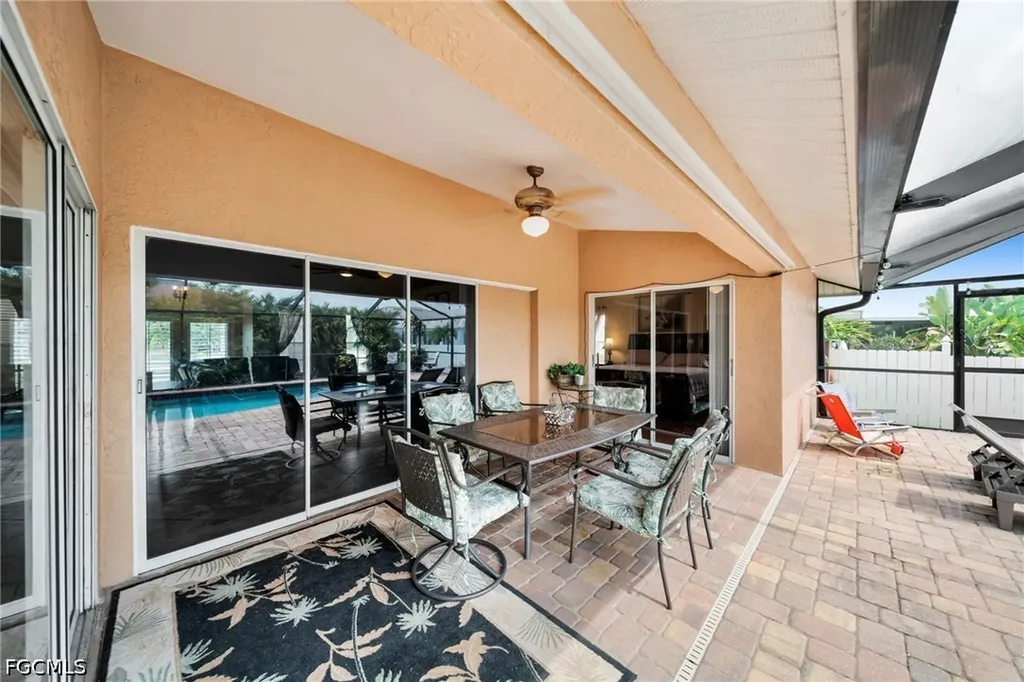 3505 Surfside Boulevard Cape Coral FL 33914