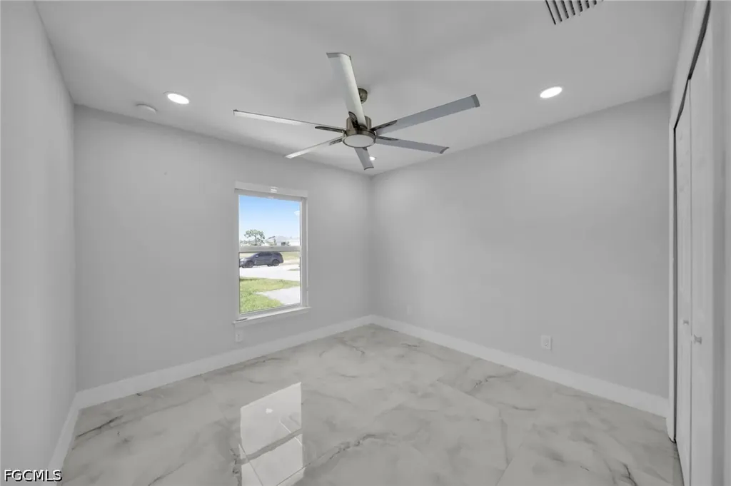 3095 NW 4th Place Cape Coral FL 33993