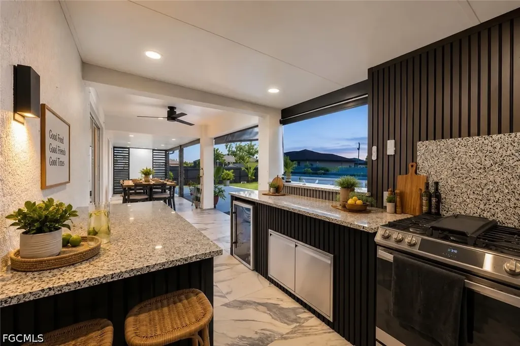 3095 NW 4th Place Cape Coral FL 33993