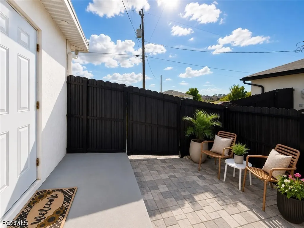 3095 NW 4th Place Cape Coral FL 33993