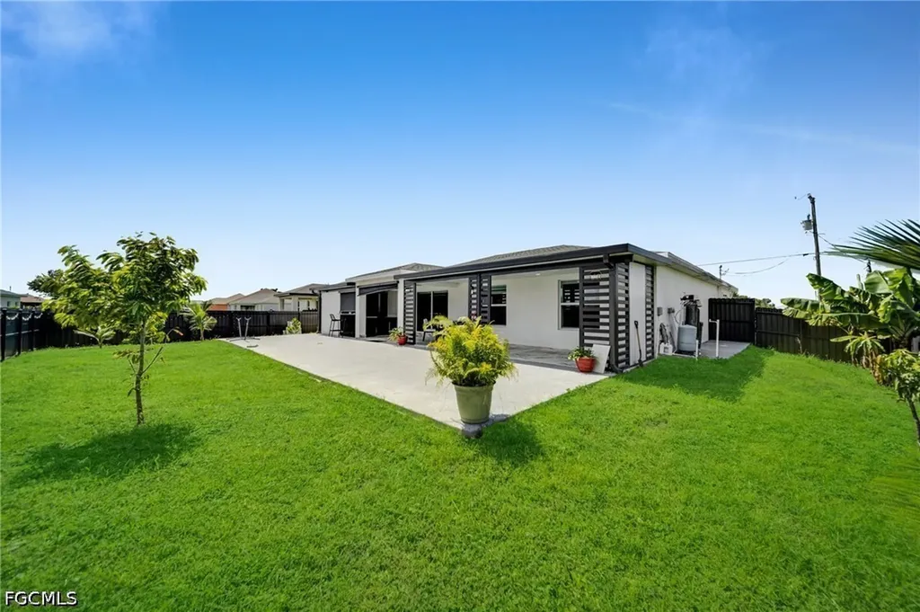 3095 NW 4th Place Cape Coral FL 33993
