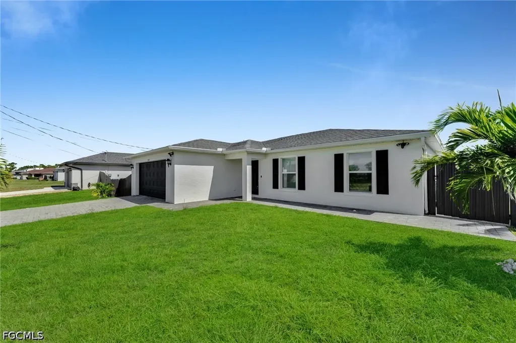 3095 NW 4th Place Cape Coral FL 33993