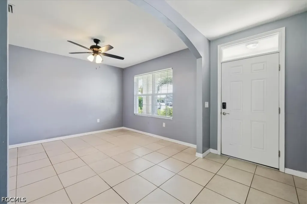 2703 Loreto Court Cape Coral FL 33909