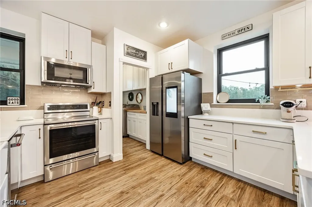 11790 Fox Hill Road North Fort Myers FL 33917
