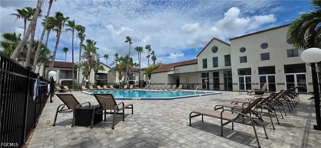 3419 Winkler Avenue Fort Myers FL 33916