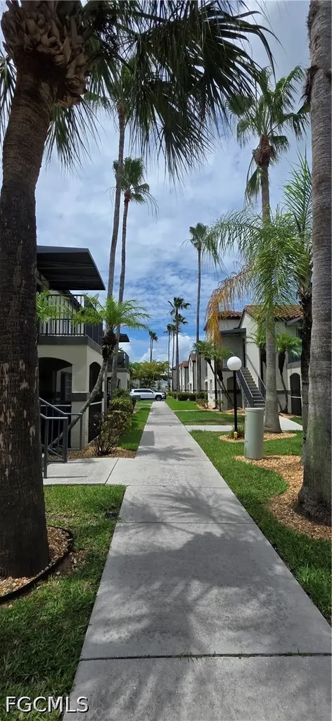 3419 Winkler Avenue Fort Myers FL 33916