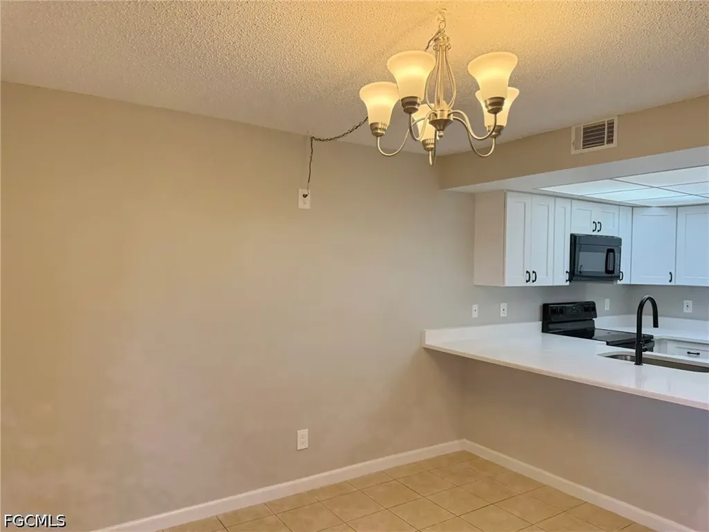 5751 Foxlake Drive North Fort Myers FL 33917