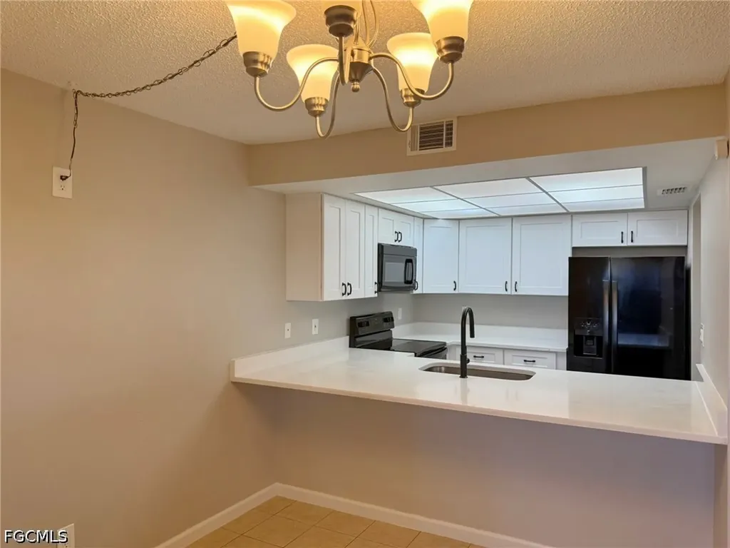 5751 Foxlake Drive North Fort Myers FL 33917