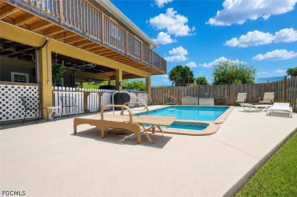 13442 Caribbean Boulevard Fort Myers FL 33905