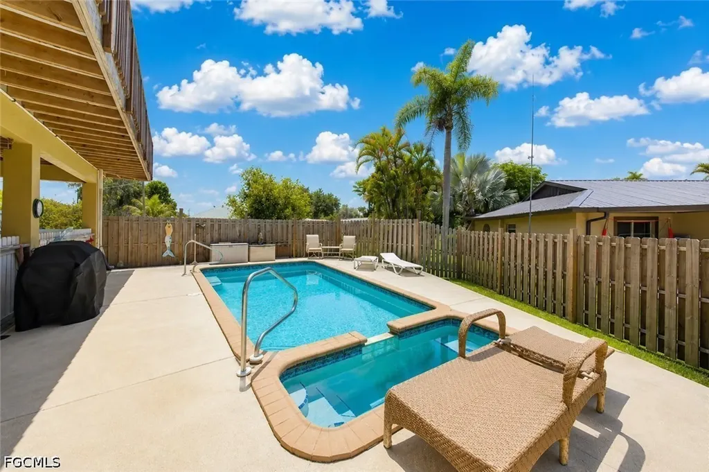 13442 Caribbean Boulevard Fort Myers FL 33905