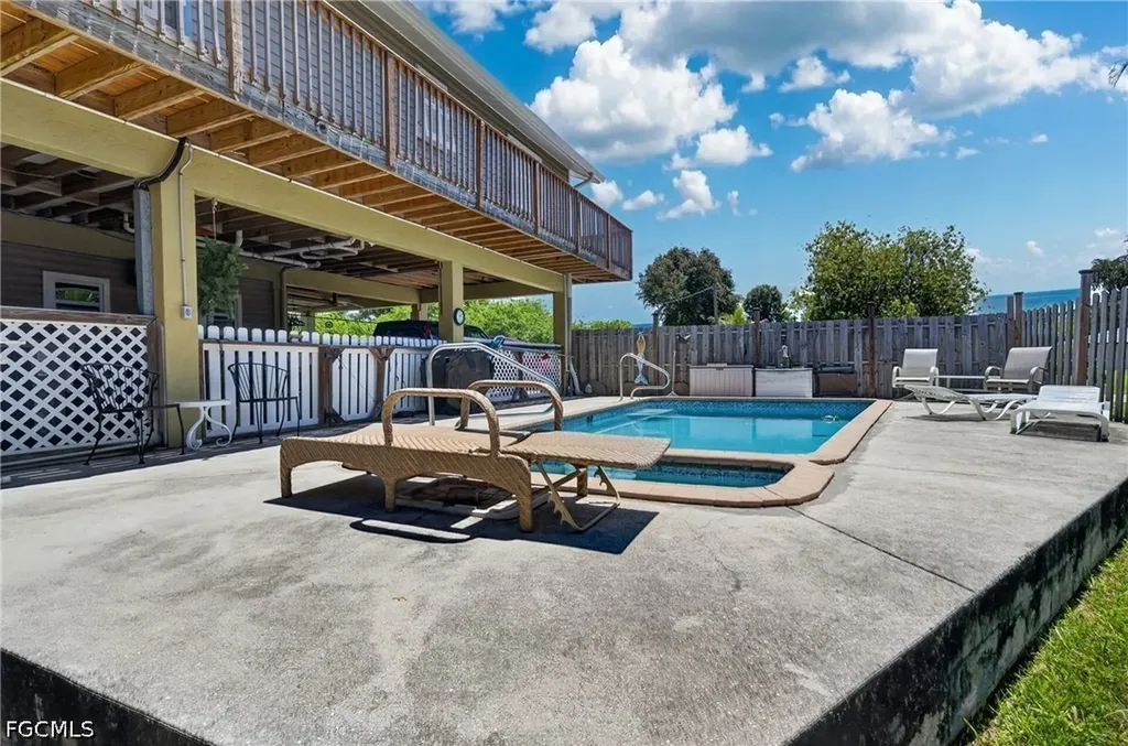 13442 Caribbean Boulevard Fort Myers FL 33905