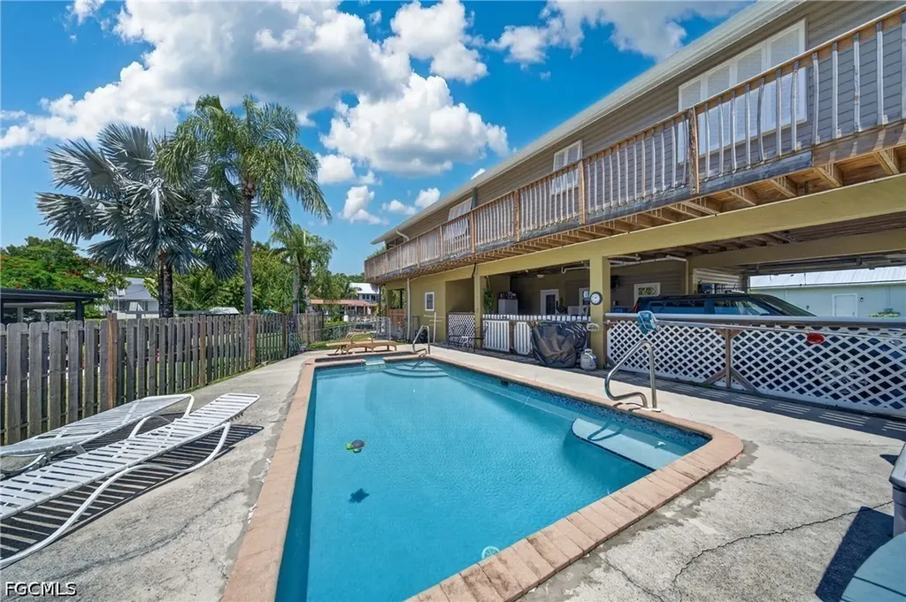 13442 Caribbean Boulevard Fort Myers FL 33905