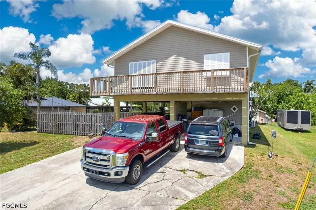 13442 Caribbean Boulevard Fort Myers FL 33905