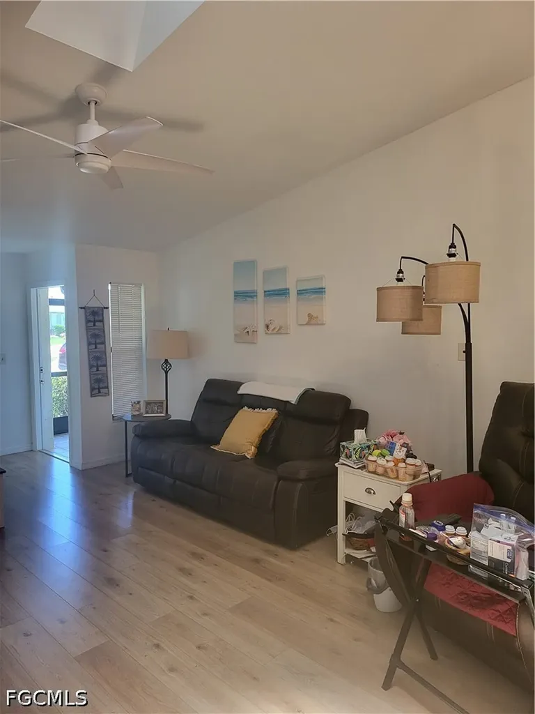 1433 SW 51st Lane Cape Coral FL 33914