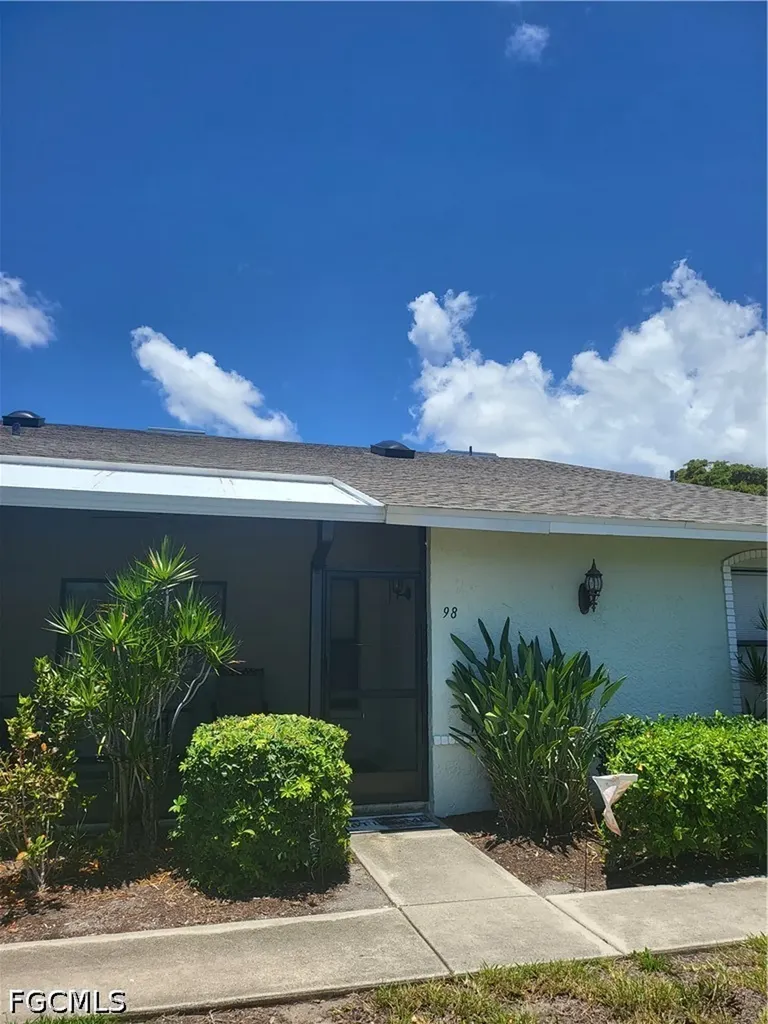 1433 SW 51st Lane Cape Coral FL 33914