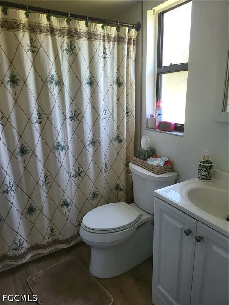 1433 SW 51st Lane Cape Coral FL 33914