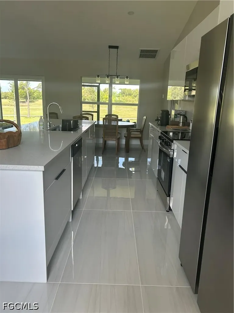 1534 NW 25th Avenue Cape Coral FL 33993