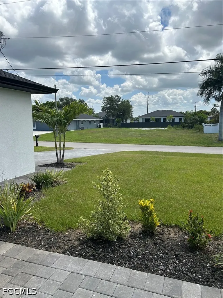 1534 NW 25th Avenue Cape Coral FL 33993