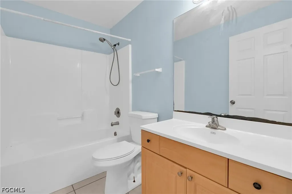 4716/4718 21st Street SW Lehigh Acres FL 33973
